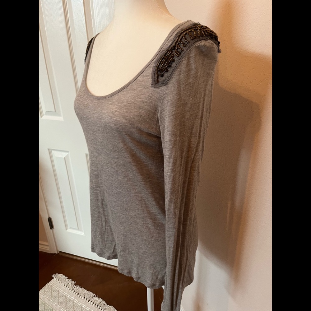 Jessica Simpson Stunning Peekaboo Back Top